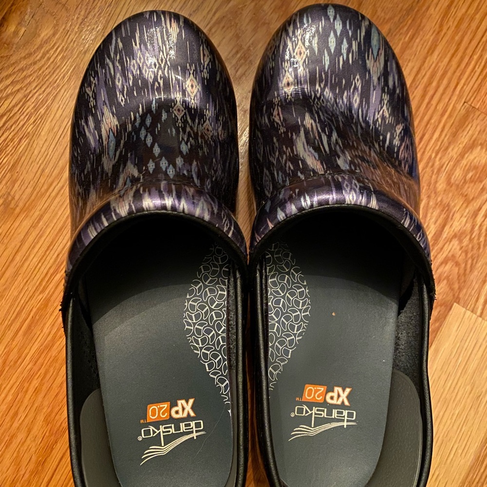 Dansko XP 2.0 Clog